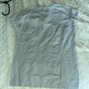 athleta girl workout top